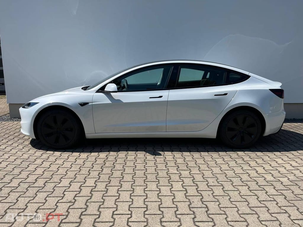 Tesla Model 3 Premium Long Range Dual AWD