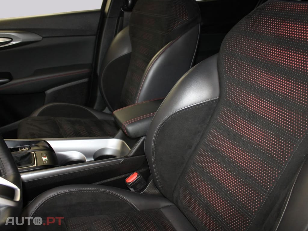 Alfa Romeo Tonale 1.3 HYBRID Q4 VELOCE