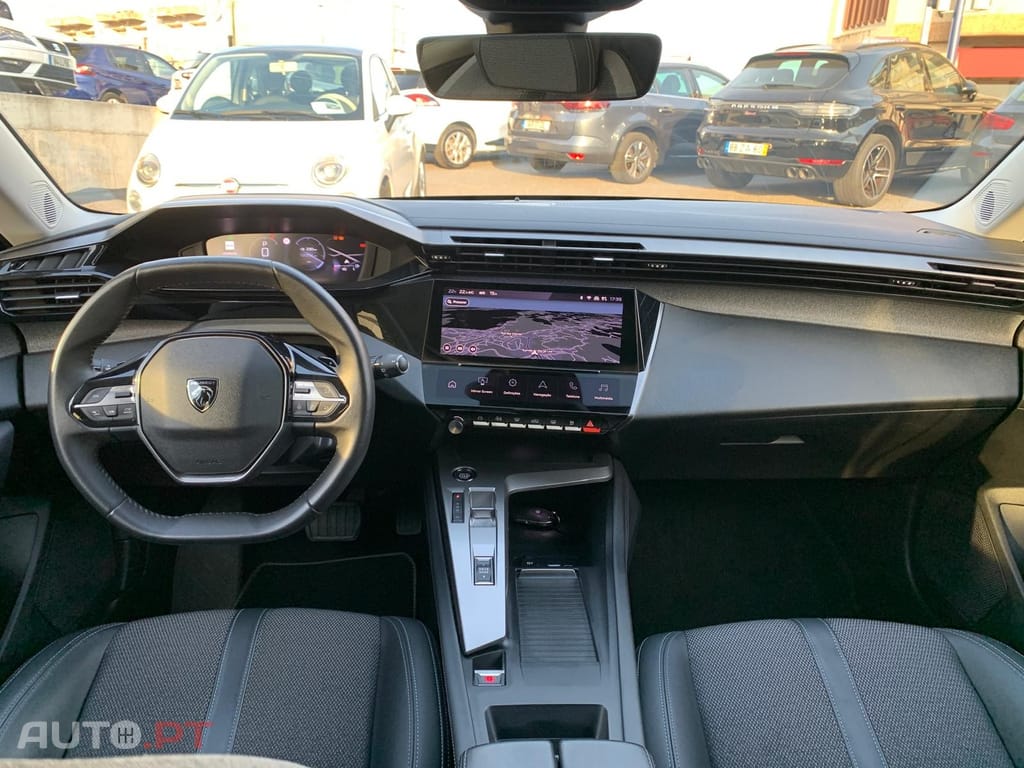 Peugeot 308 1.5 BlueHDi Allure EAT8
