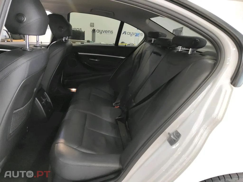 BMW 330 e iPerformance Line Sport