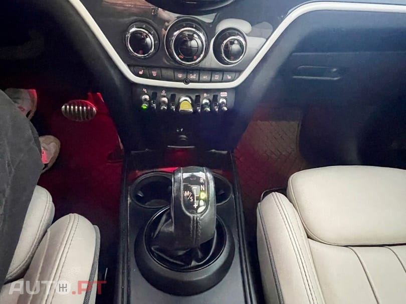 MINI Countryman Cooper SE ALL4 Auto