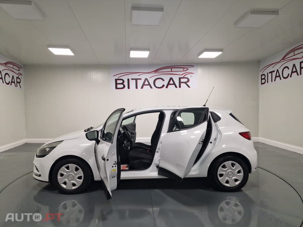 Renault Clio SOCIETE 1.5 DCI ZEN IVA DEDUTIVEL