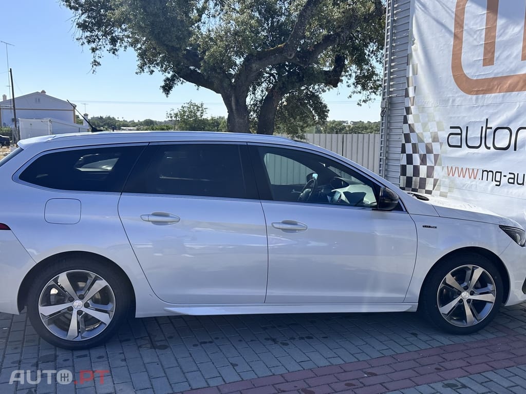 Peugeot 308 SW 1.2 PureTech GT Line EAT8
