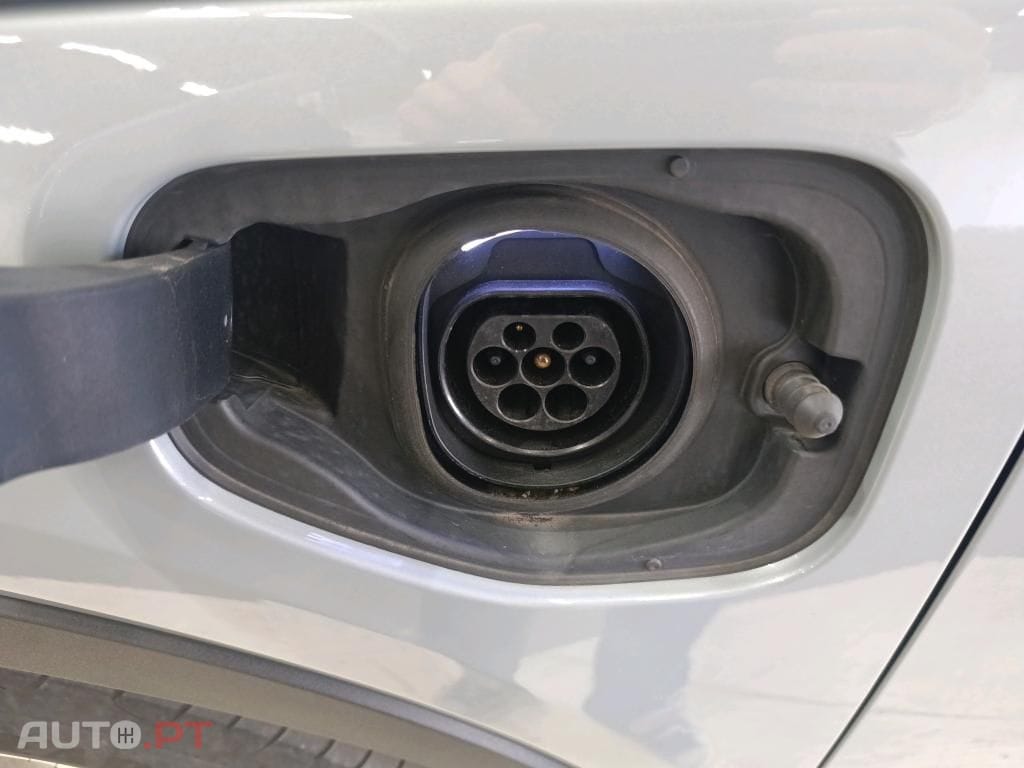 Volvo XC40 1.5 T4 PHEV Essential