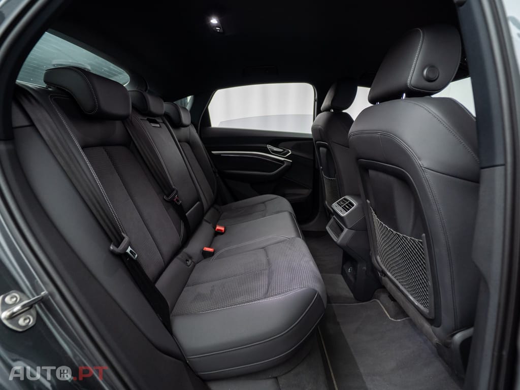 Audi E-Tron 55 quattro S line