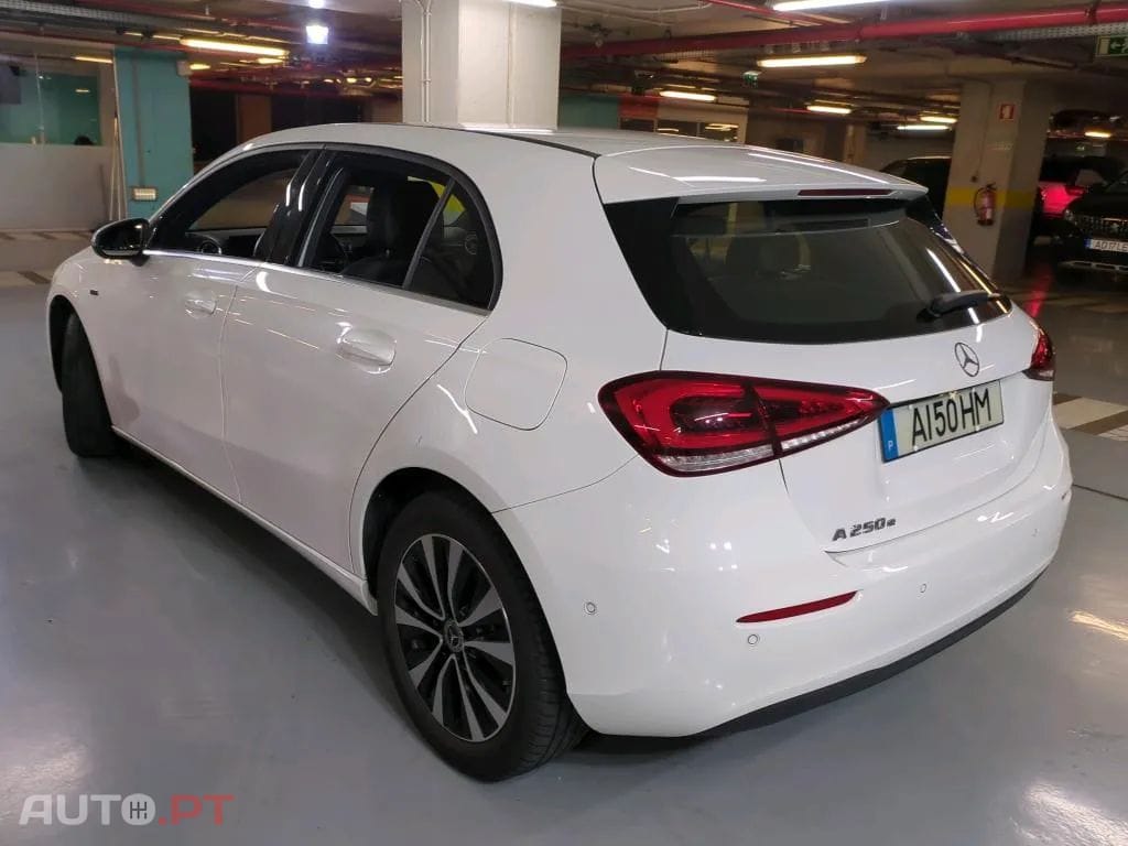 Mercedes-Benz A 250 e Style Plus