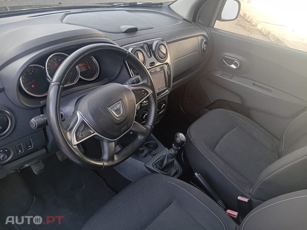 Dacia Lodgy 1.5 Blue dCi SL Go 7L