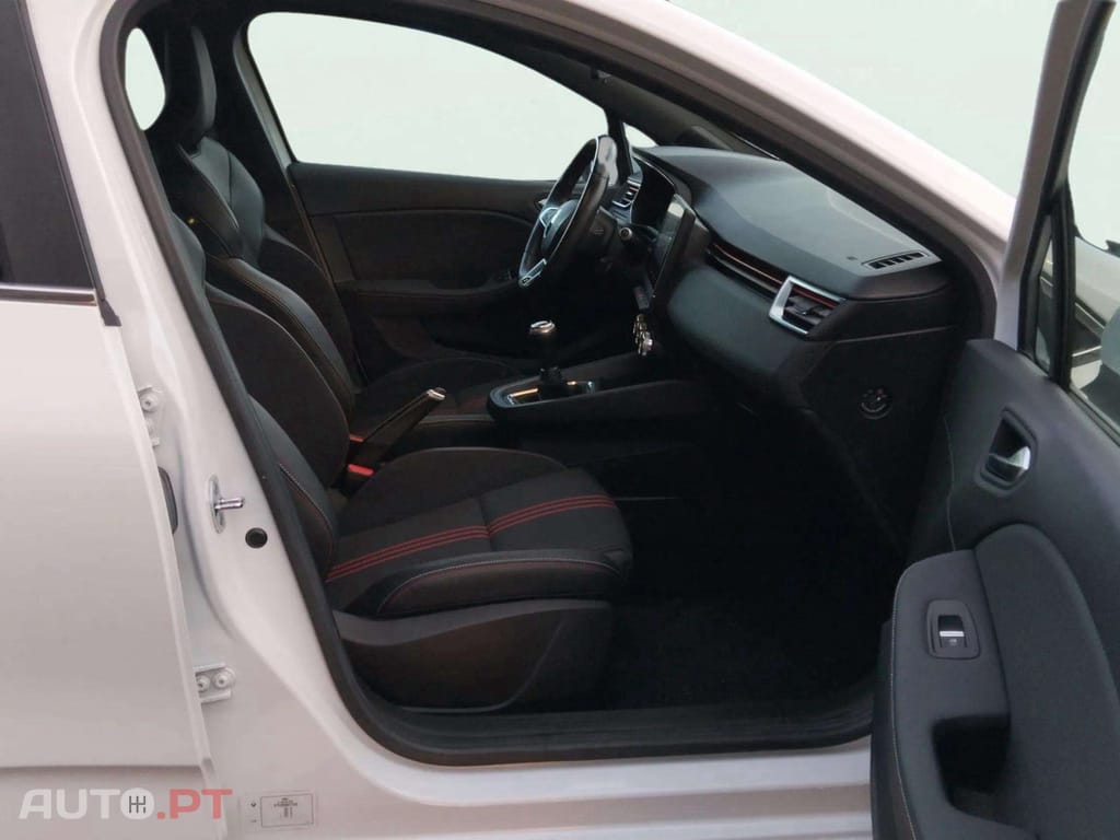 Renault Clio 1.0 TCe RS Line