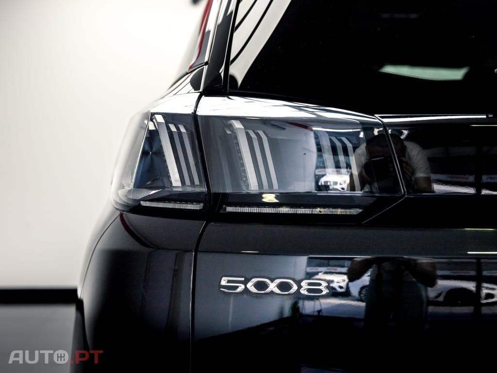 Peugeot 5008 1.5 BlueHDi Allure EAT8