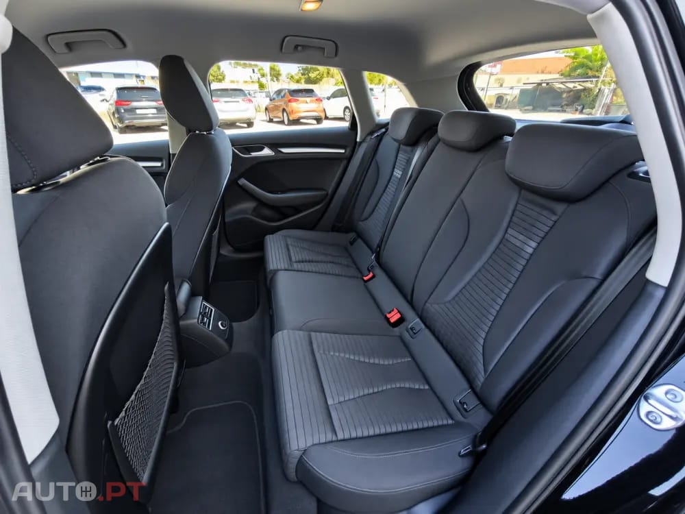 Audi A3 Sportback 8V 1.6 TDI Sport Sportback