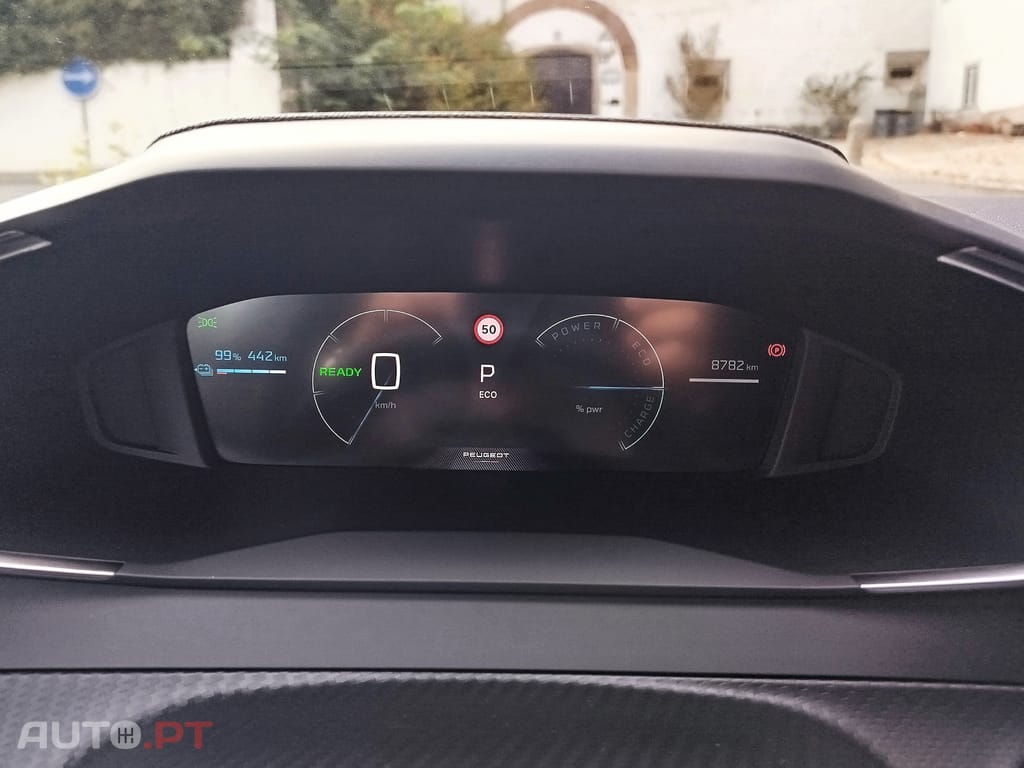Peugeot E-208 Allure 115kW 156cv