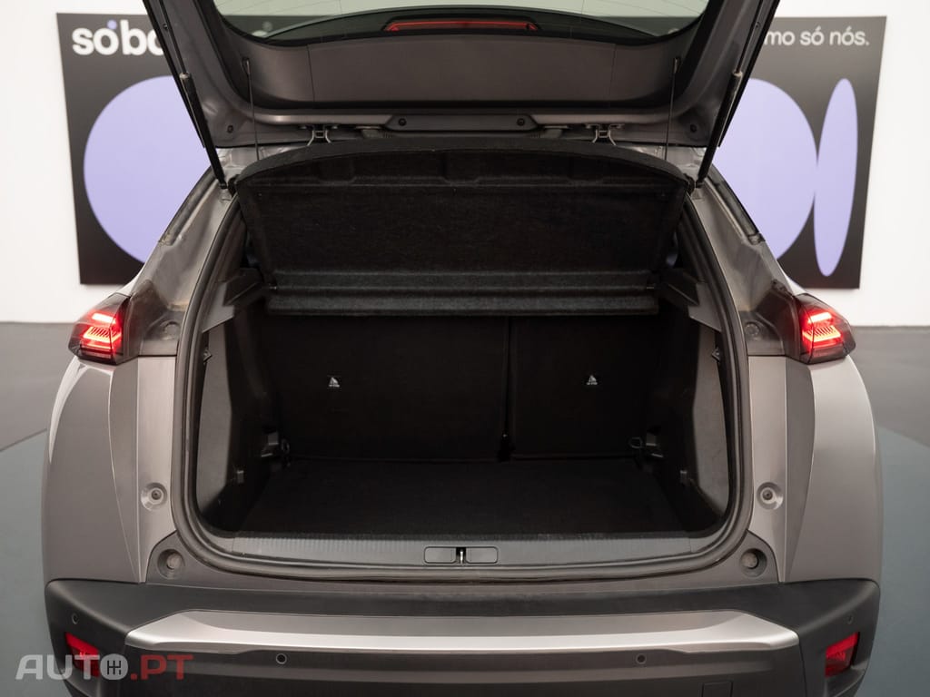 Peugeot 2008 1.2 Hybrid Allure e-DCS6