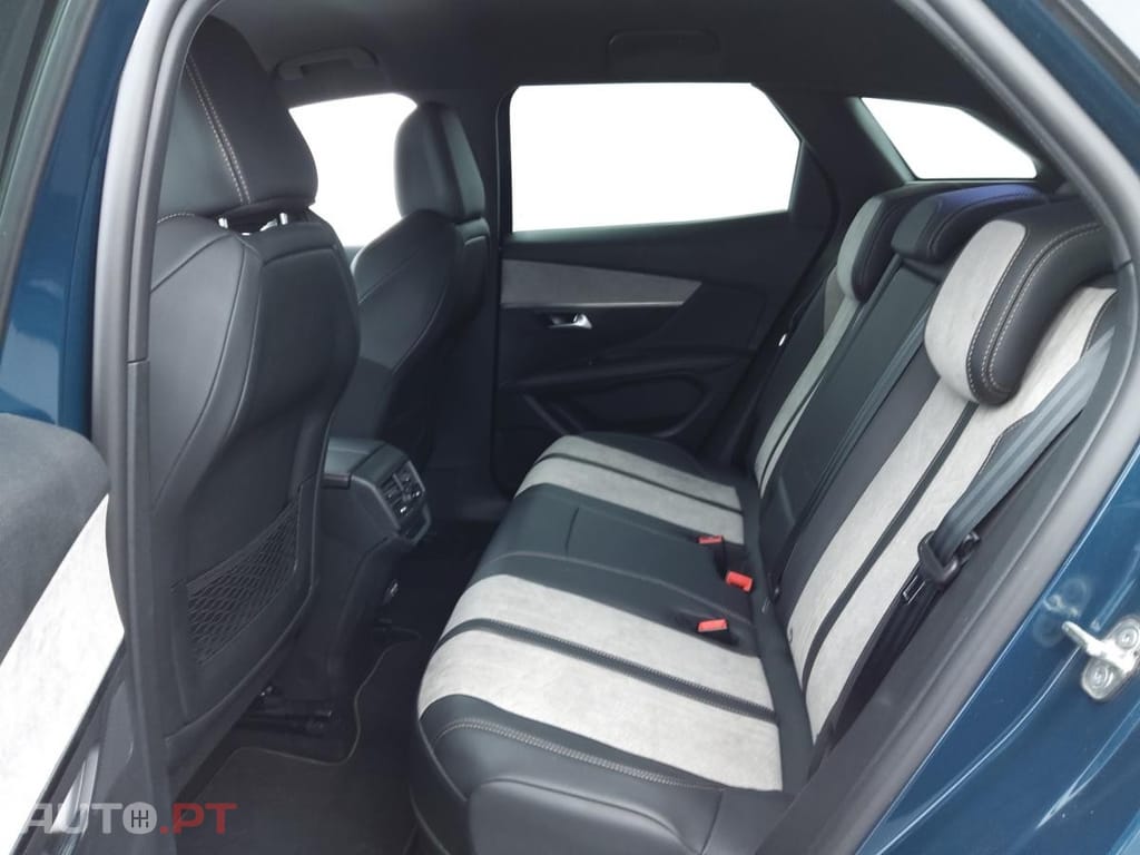 Peugeot 3008 1.6 Hybrid GT e-EAT8
