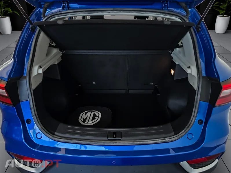 MG ZS 44.5 kWh Luxury