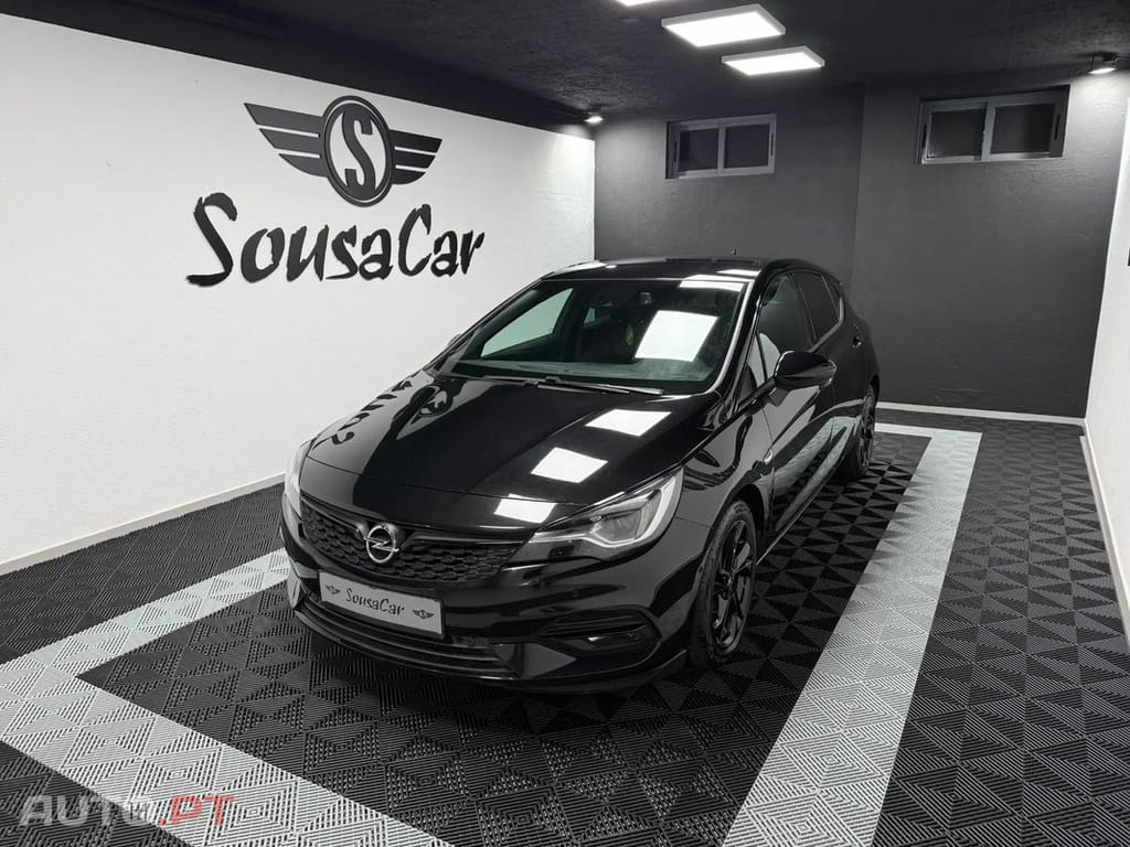 Opel Astra 1.5 D Elegance