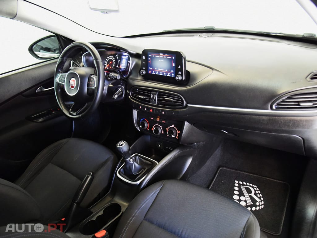 Fiat Tipo 1.3 M-Jet Lounge
