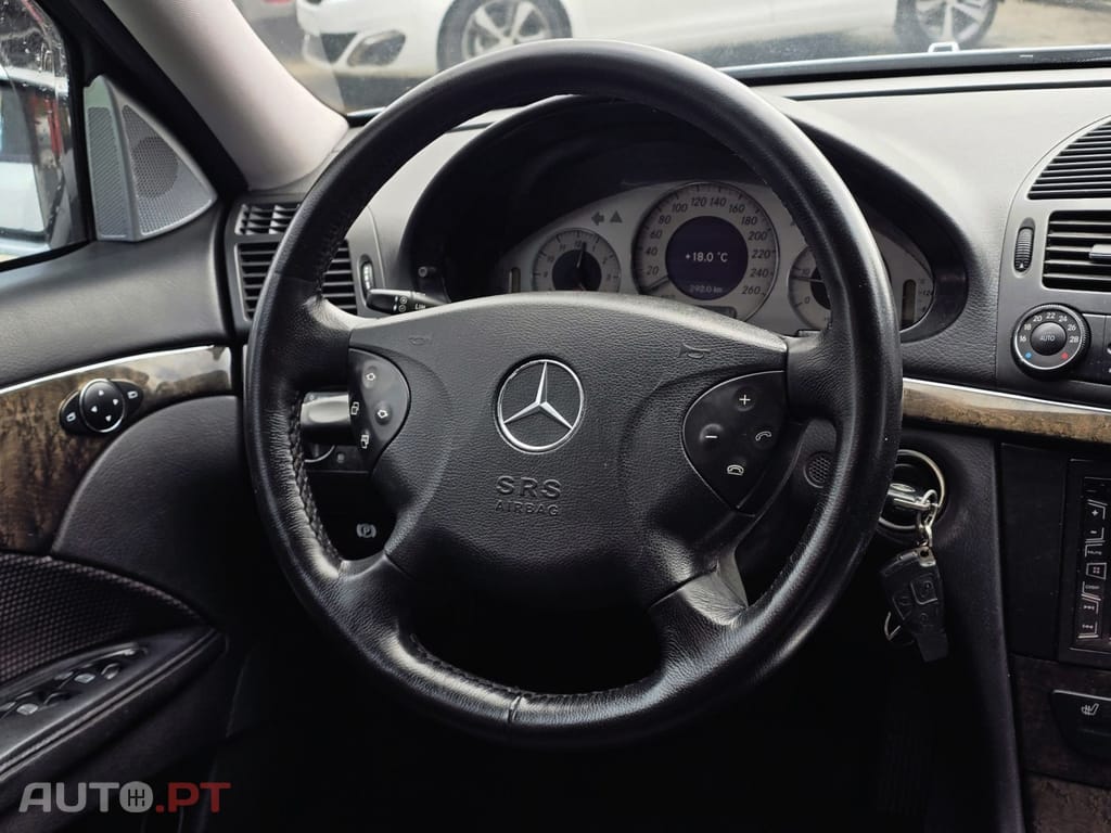 Mercedes-Benz E 220 CDI Avantgarde Aut.