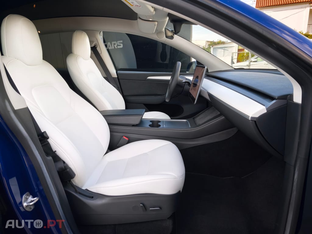 Tesla Model Y Long Range Tração Integral