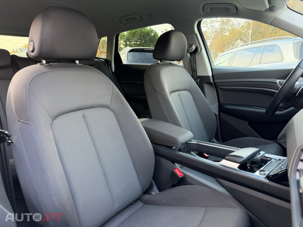 Audi Q8 E-Tron 55 quattro Advanced