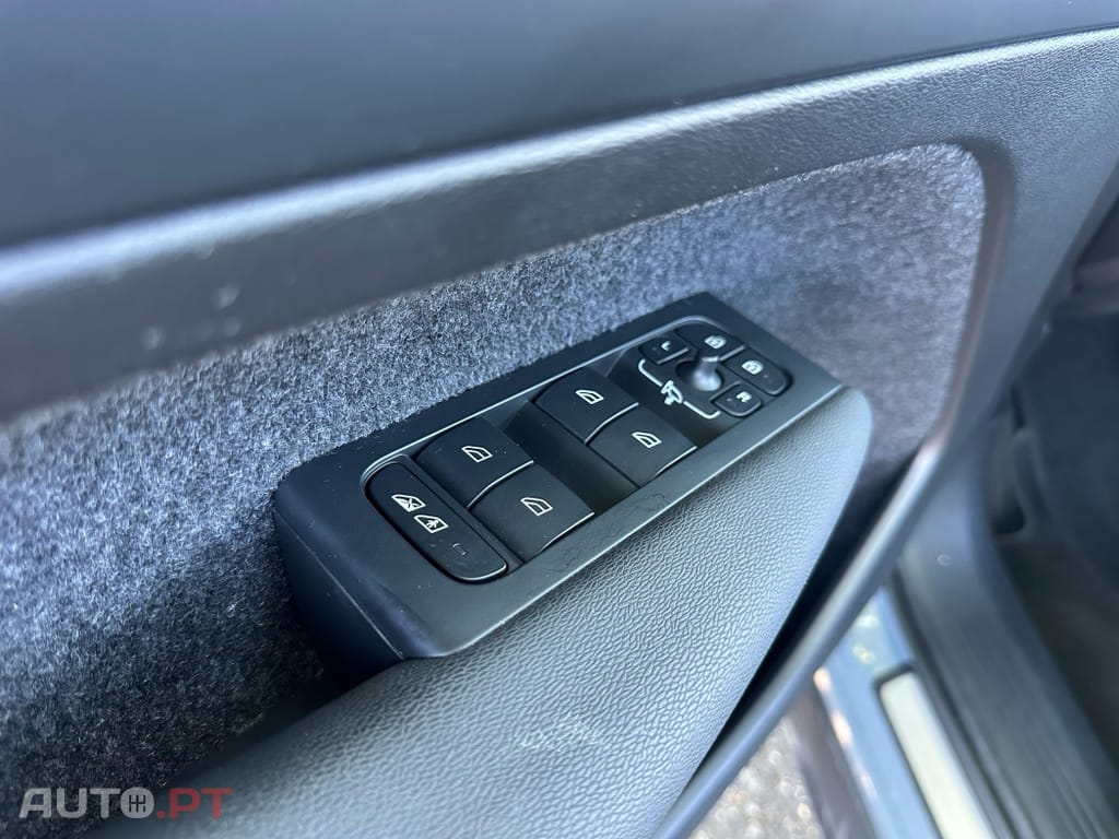 Volvo XC40 Recharge Plus