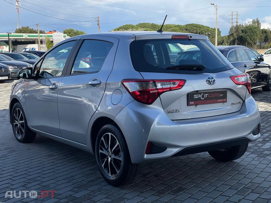 Toyota Yaris 1.5 HSD Comfort+P.Style