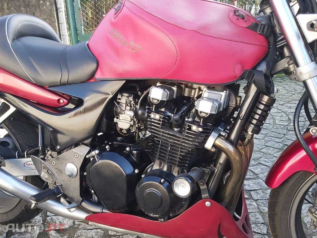 Kawasaki ZR ZR 750F60