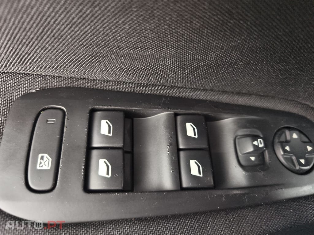 Peugeot 308 SW 1.6 BlueHDi Style