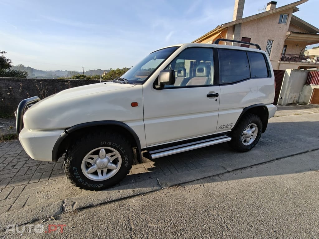 Nissan Terrano II 2.7 TDi S