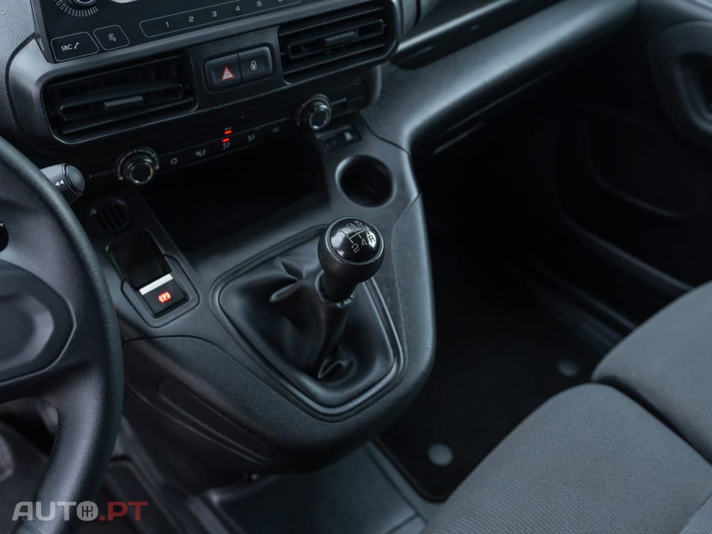 Peugeot Partner 1.6 BlueHDi L1 Pro 3L
