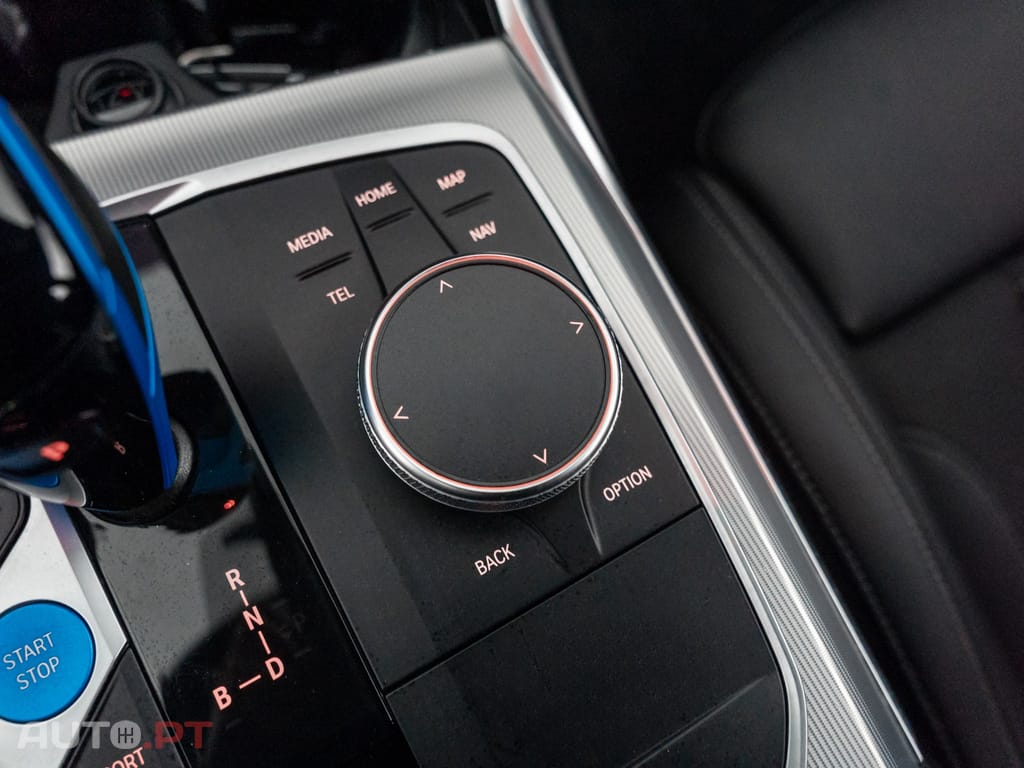 BMW i4 eDrive40 Pack Desportivo M