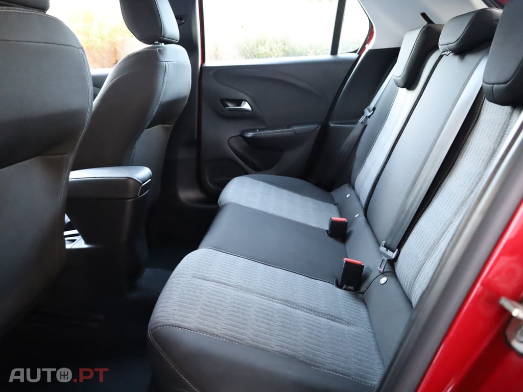 Opel Corsa 1.2 T Elegance