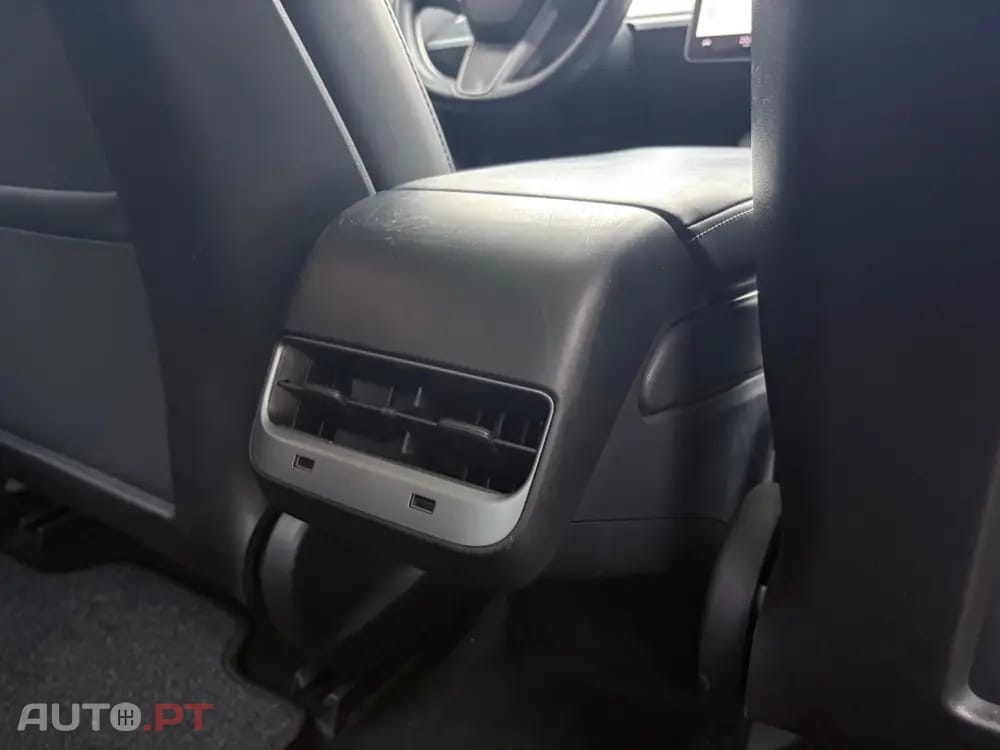 Tesla Model 3 Long Range Tração Integral Premium