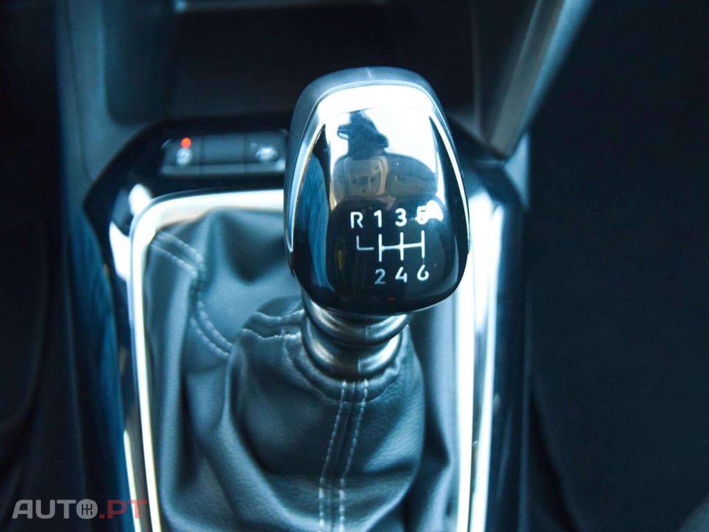 Opel Corsa 1.2 T Edition