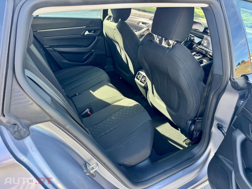 Peugeot 508 SW ACTIVE PACK AUTO — fotografia 11