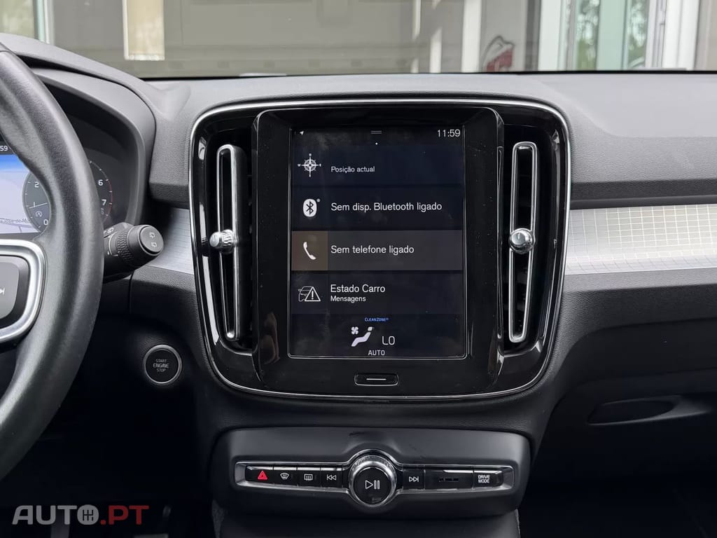 Volvo XC40 1.5 T3 Momentum Plus