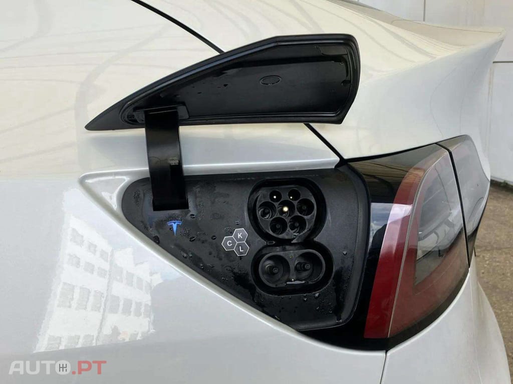 Tesla Model Y Tração Traseira