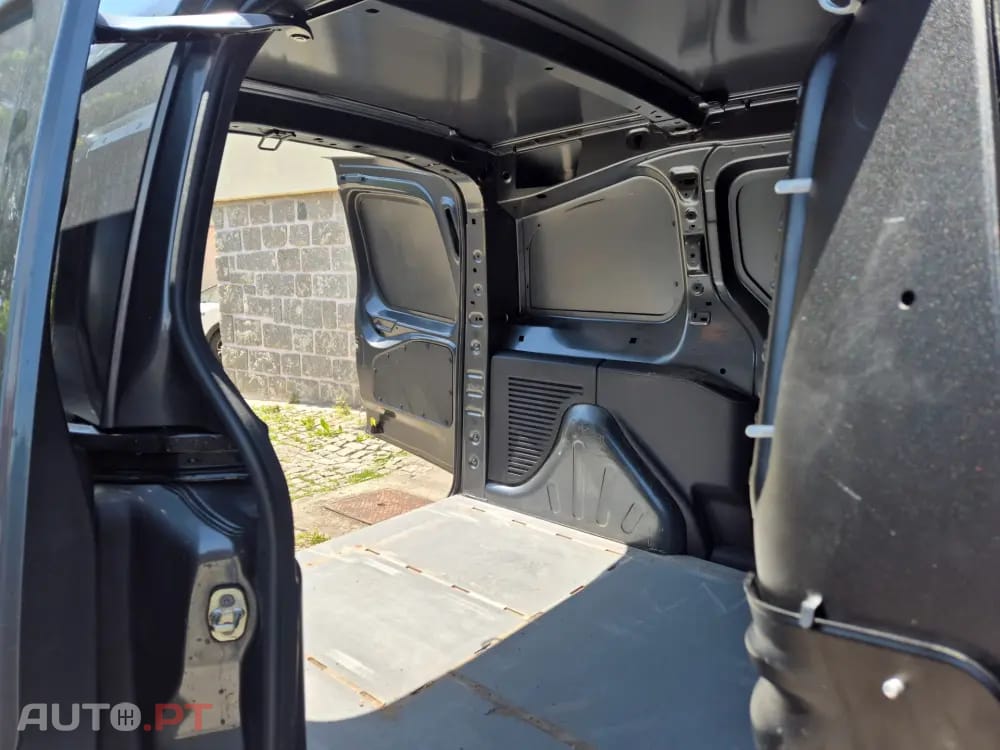 Peugeot Partner HDi 75 Esplanade