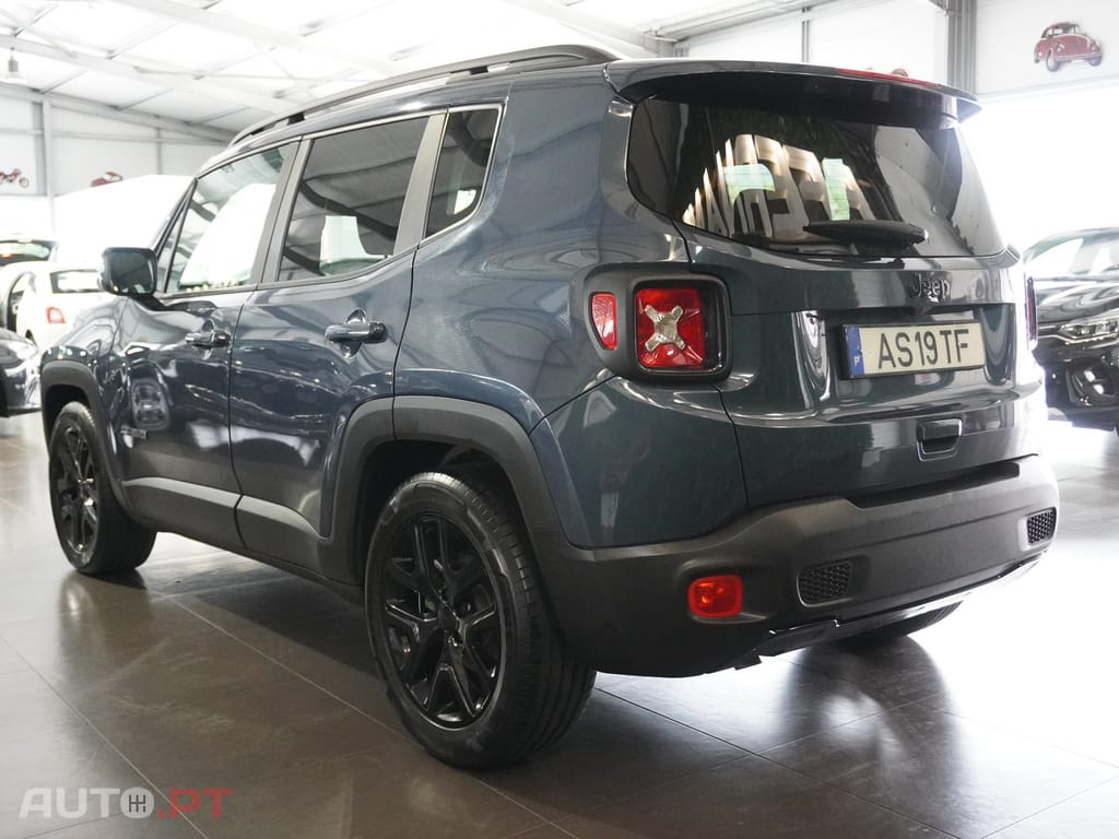 Jeep Renegade 1.6 MJD Night Eagle