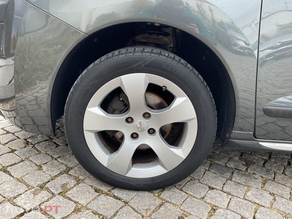 Peugeot 3008 1.6 HDi Premium