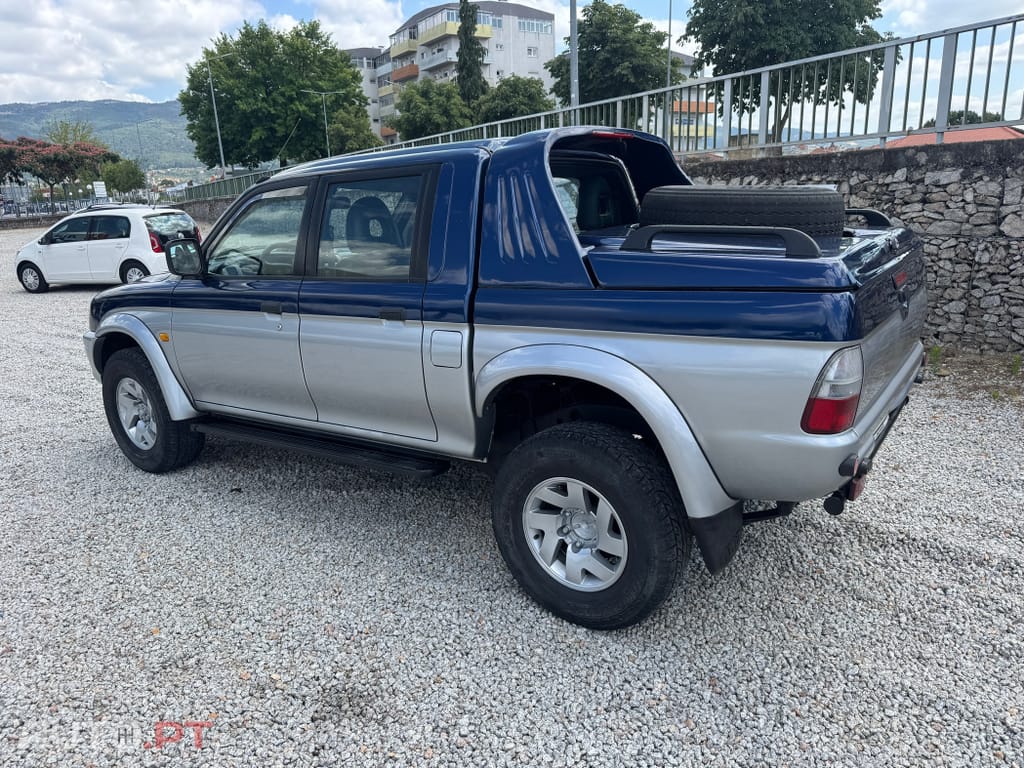 Mitsubishi L200 2.5 TD Strakar Sport CD