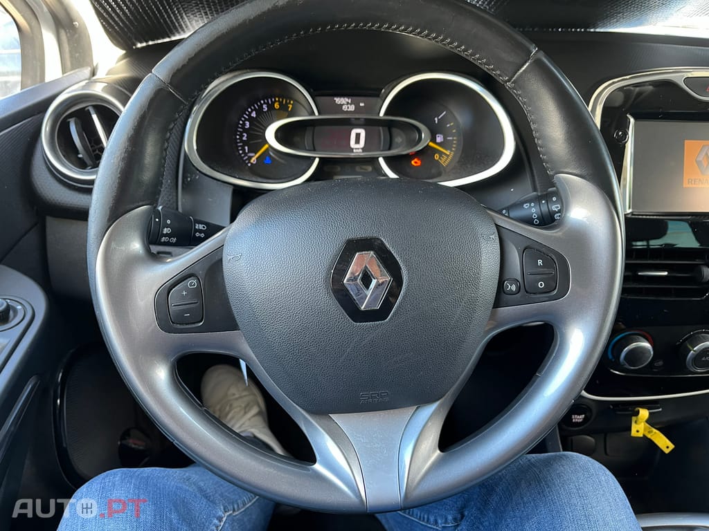 Renault Clio Limited