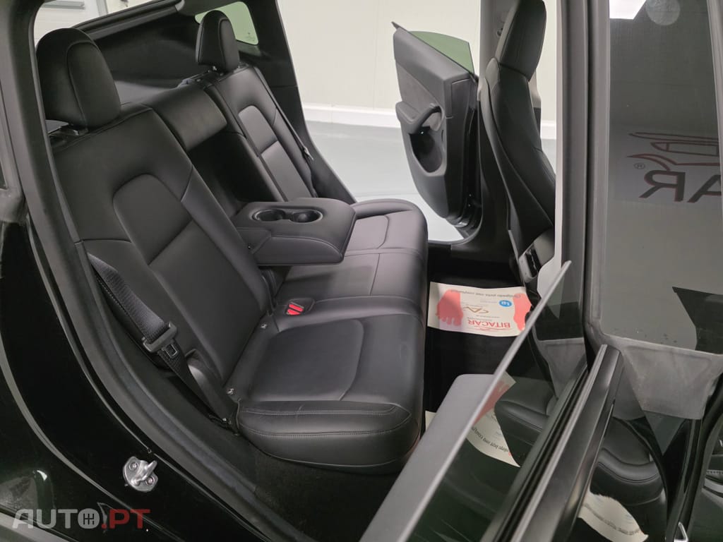 Tesla Model Y Long Range Tração Integral