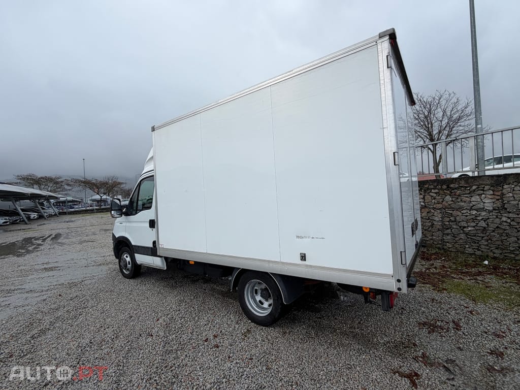 Iveco Daily 3.0 150 CV 35C15 Nacional 1 Registo