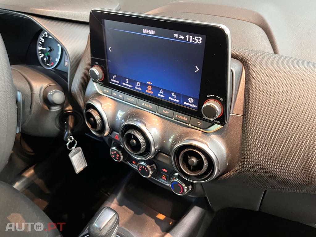 Nissan Juke 1.0 DIG-T ACENTA DCT + LED 