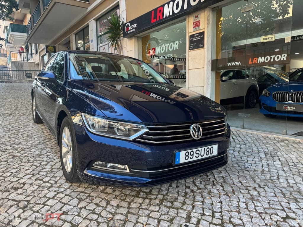 Volkswagen Passat 1.6 TDI Highline DSG