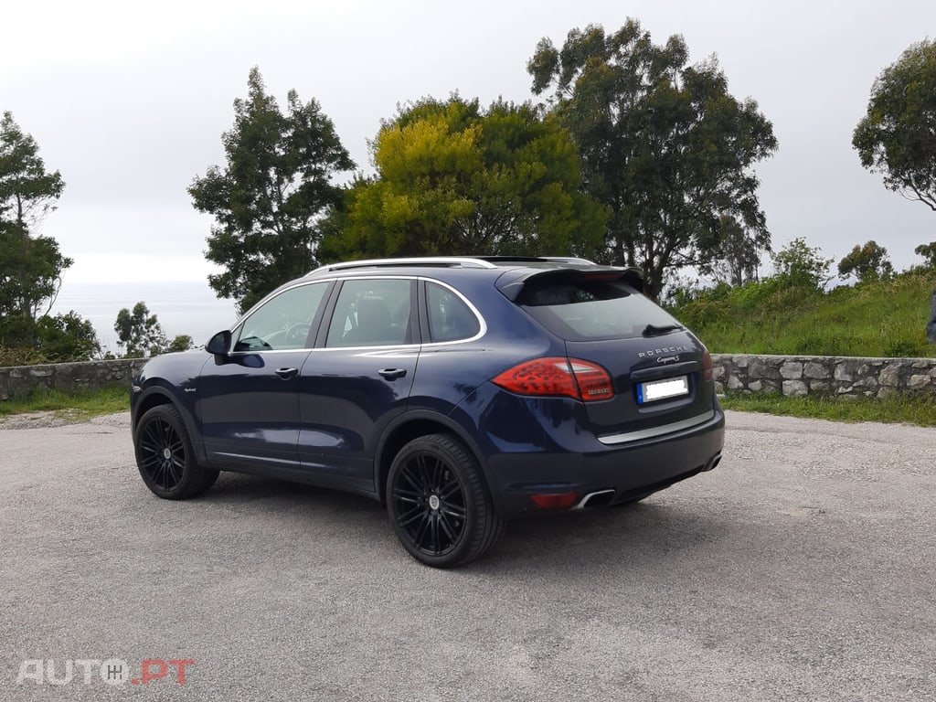 Porsche Cayenne S - HYBRID