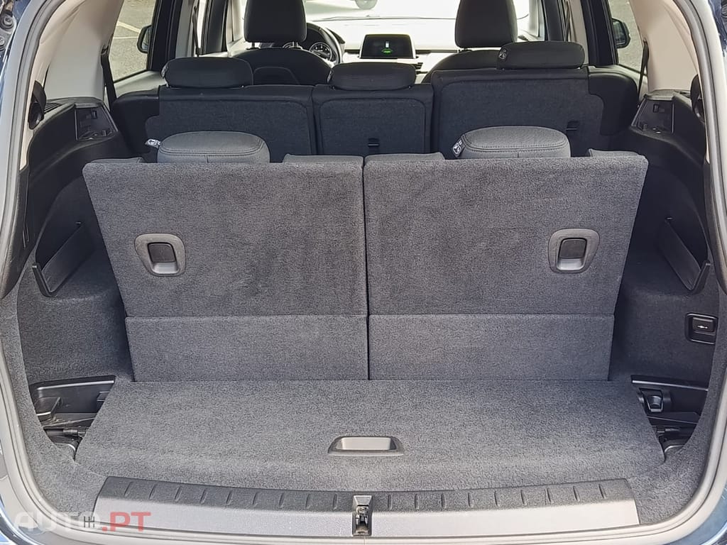 BMW 216 d 7L Advantage Auto