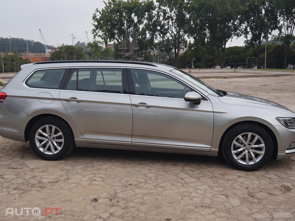 Volkswagen Passat Variant Confortline 1.6 TDI