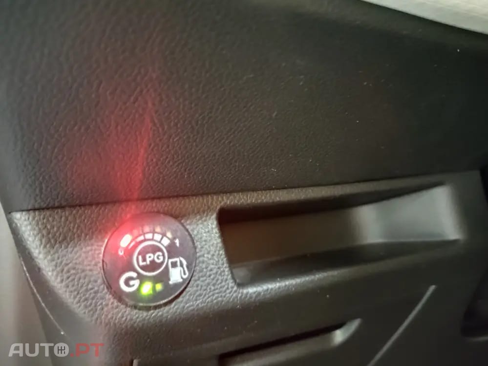 Renault Clio 1.0 TCe Evolution Bi-Fuel