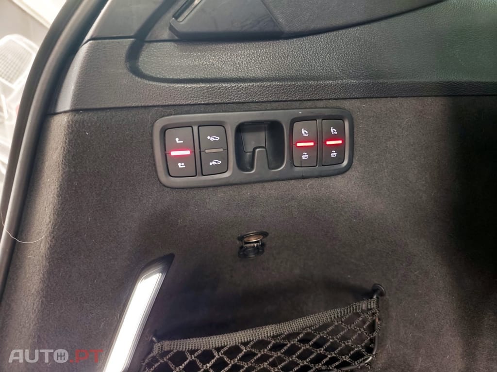 Audi Q7 3.0 TDi quattro S-line Tiptronic 7L